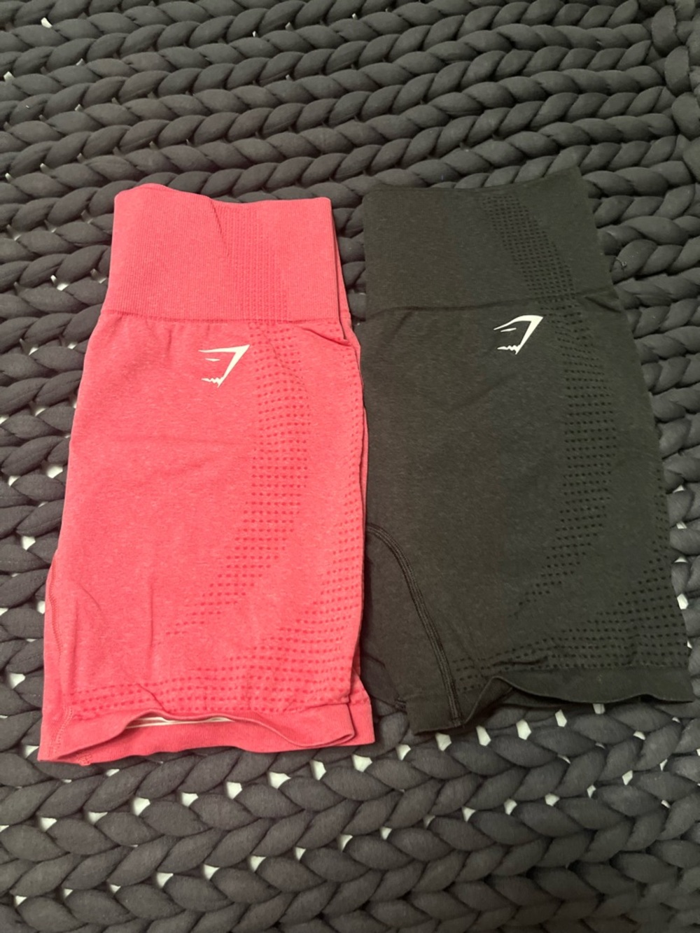 Gymshark Seamless High-Waist Bike Shorts in Pink & Black